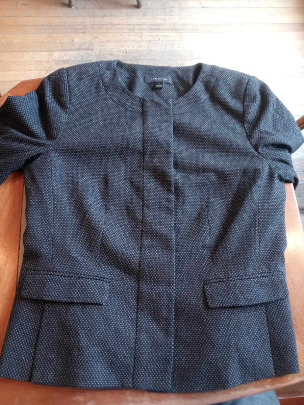 ANN TAYLOR peplum style jacket (sz2)
